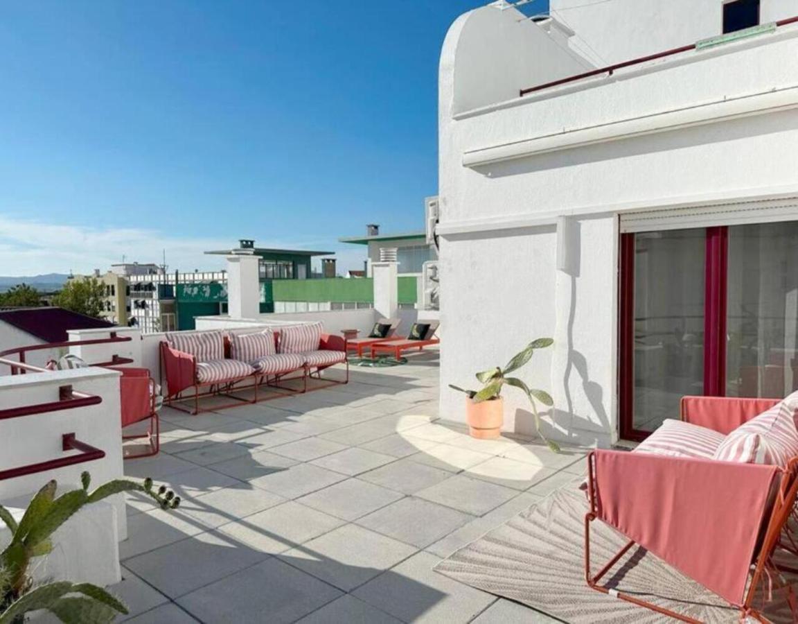 شقة Groovy Caparica Gem With Large Sunny Terrace كوستا دا كاباريكا المظهر الخارجي الصورة